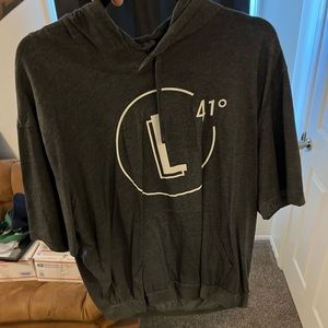 Short sleeve hoodie